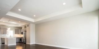 Modern 3 bed / 4 bath, 3 story townhome! Gallery 12