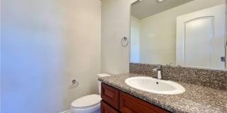 1672 E Harvard Gallery 11