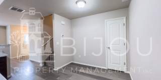 East Woodmen Townhome Gallery 8