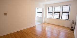 Ellis Court Gallery 14