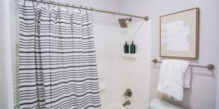 The Del Rey Gallery 16