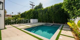 4539 Longridge Avenue Gallery 32