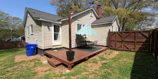 Charming 2/2 With Fenced In Backyard Move In Ready Now! Gallery 14