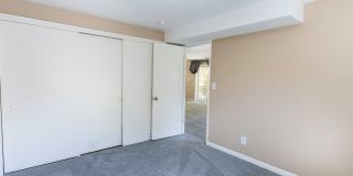 Beautiful 4 Bedroom Home Gallery 36
