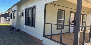 1313 1/2 Burnett StreetBack Gallery 1