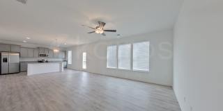 100 English Oak Ln Gallery 6