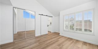 2524 Elden Avenue Gallery 11