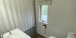 Spacious 3 bed, 1.5 bath single family home with central air - Verona, PA Gallery 10