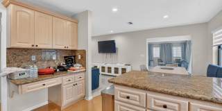 10065 Camelback Lane Gallery 15