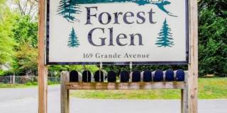 Grande Avenue Gallery 18