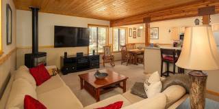 Truckee Condo Ski Lease | Nov 1 - April 30th | $2500/mo Gallery 1