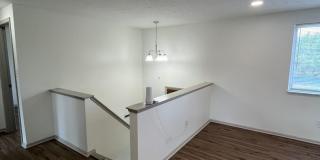 Renovated 5 Bedroom Home-Rare Find Gallery 6