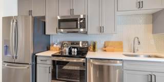 The Common Gallery 37