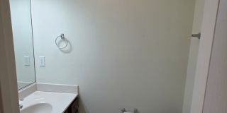 405 Lindenhurst Ct Gallery 6