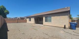 17605 W Crocus Drive Gallery 25