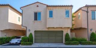 56 Scarlet Bloom Gallery 18