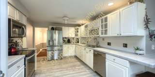 Beautiful 3 Bedroom 2.5 Bath Home in Dallastown Schools Pet Friendly Beautiful 3 Bedroom 2.5 Bath Home in Dallastown Schools Pet Friendly Gallery 9