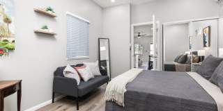 Newly furnished and remodeled 2 bed 2 bath! Gallery 16