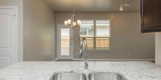 Beautifully designed and thoughtfully maintained duplex Gallery 18