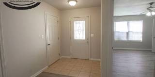 Single family home near a park Gallery 8