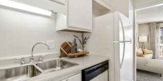 Affordable Housing - Eastchester Ridge Apartments Gallery 25
