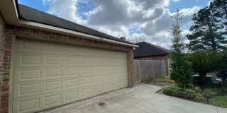 Charming 2BR/2BA Home in Shenandoah Ridge with Garage & Cozy Fireplace Gallery 20