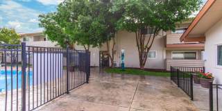 Ladera Woods Gallery 13