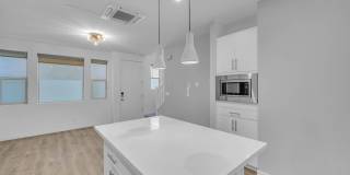 357 Crate Ave Gallery 10