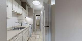 150 S Washington Gallery 8