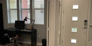 212 Paramount Gallery 1