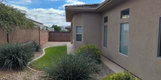 4 Bedroom Home Near Pine View High School With 2 Car Garage Gallery 9