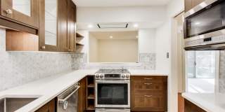 5707 BREWER HOUSE Circle unit: T-2 Gallery 13