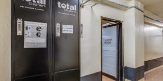 Belvedere Gallery 24