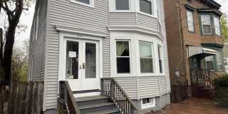 221 South Swan Street - 2 Gallery 1