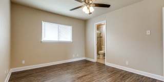 4-BEDROOM NEAR THE MEDICAL CENTER! Gallery 12