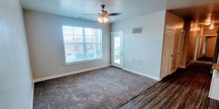 Gorgeous Modern Home! Gallery 6