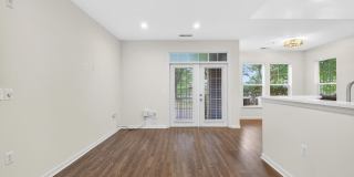 1321 KAREN Boulevard Gallery 11