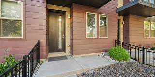 Great Townhome, Perfect Location! License #2023-BFN-0071747 Gallery 3