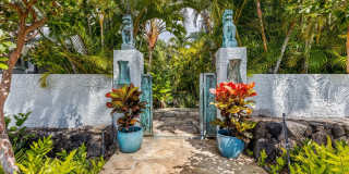 Exquisite haven in prestigious Portlock! AC, Ocean Views, Pool, Hale Ola Gallery 7