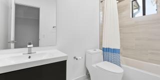 642 NE 195th Street Gallery 25