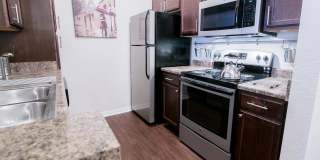 The Villa at River Pointe Drive Gallery 3