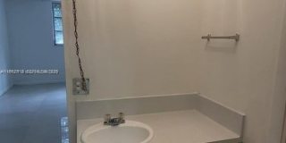 445 NE 195th St Gallery 6