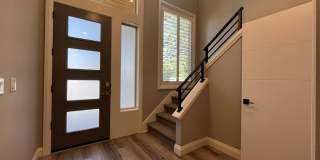 Elegant South Cooper Mountain Home with 4 Bedrooms, Bonus Room, Main-Level Suite & Designer Finishes Gallery 5