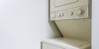 Laurel Oaks Gallery 13