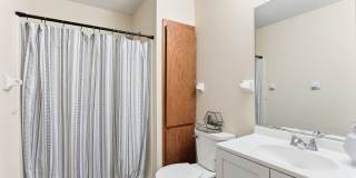 13344 Parkwood Dr # 223 Gallery 18