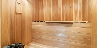 16 Shore Walk Gallery 9