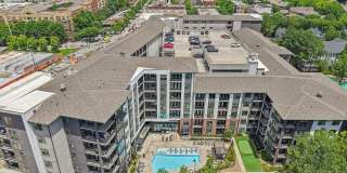 915 Glenwood Apartments at Grant Park Gallery 66
