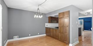 856 Saint Charles Avenue NE Gallery 12