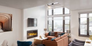 44 Washington Gallery 3