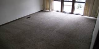 Spacious 2 bedroom 1 bath 1192 sq ft. Gallery 8